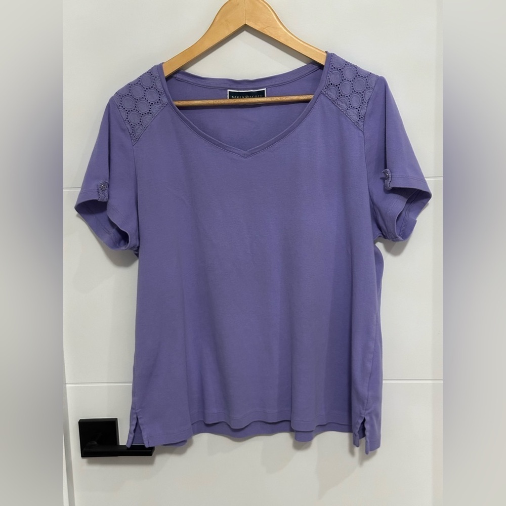 Karen Scott: Women’s Short Sleeve Top- Size 1X